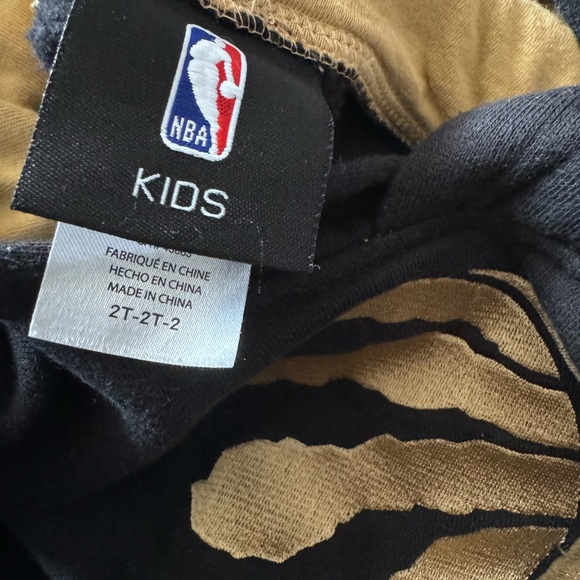 NBA Toronto Raptors Jogging Suit - Picture 2 of 2